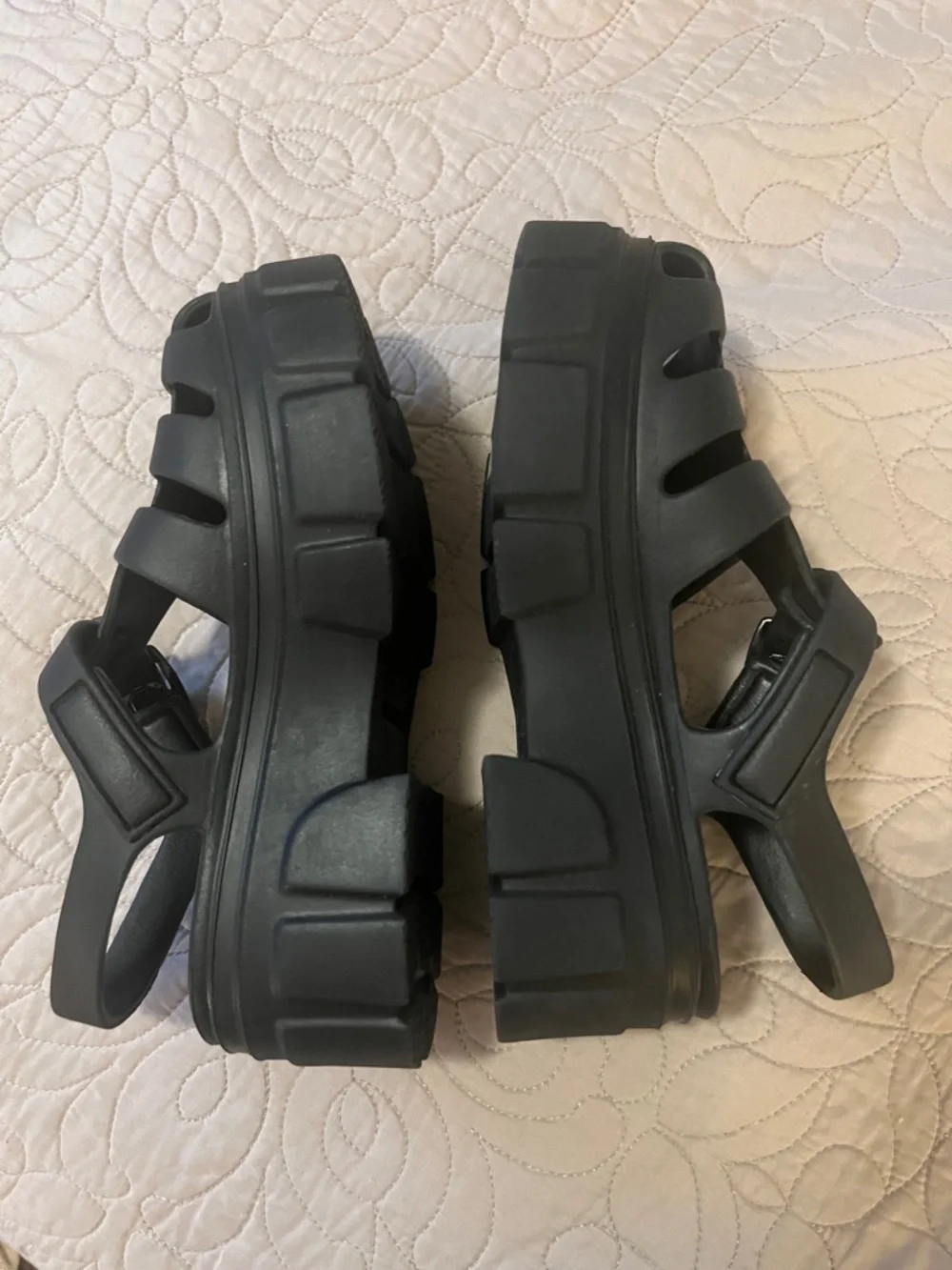 Skechers Foamies Black Caged Platform Fisherman Velcro Sandals Sz 6 - Picture 2 of 8